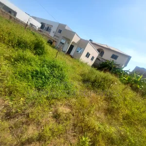 One Plot of Land for Sale at Community 17
