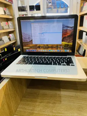 Laptop Apple MacBook Pro 2012 8GB Intel Core I7 SSD 500GB