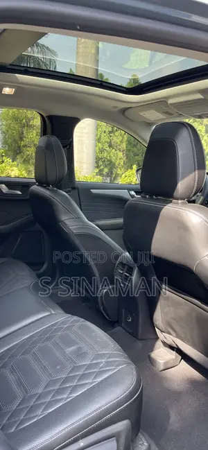 Ford Escape Platinum 2023 Blue