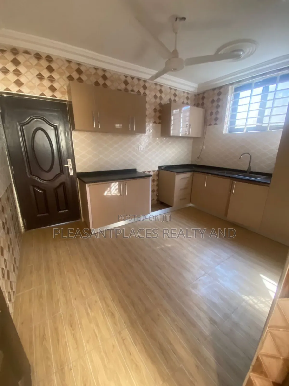 2bdrm Apartment in Pleasantplaces, Lake Side Estate for rent