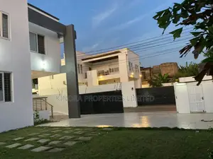 5bdrm Duplex in Dzorwulu, Dworwulu for rent