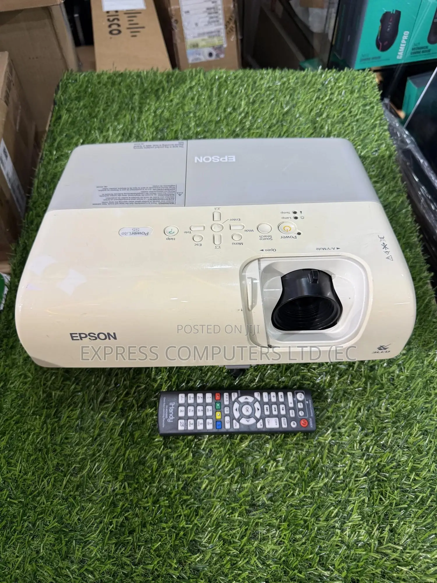 Epson Powerlite S5 Conference Room Projector Lumen 2000