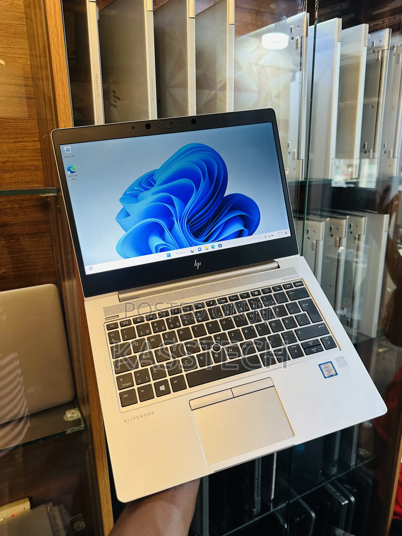 Laptop HP EliteBook 830 G5 8GB Intel Core I5 SSD 256GB