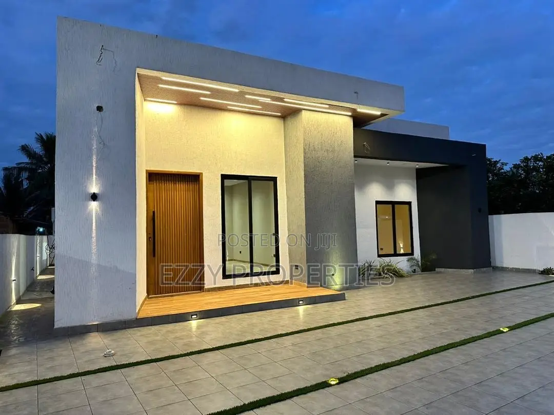 3bdrm House in New Legon Amanfrom -, Ga East Municipal for sale