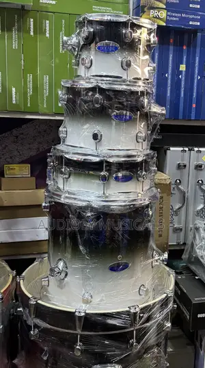 Pearl Decade 5-Set Drum With Two Cymbals (First Grade)