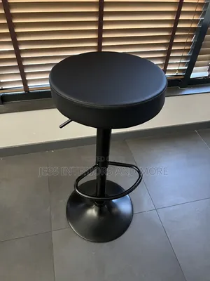 Swivel Round Barstool (Black)