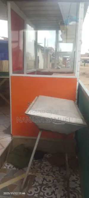 Food Joint For Rent.