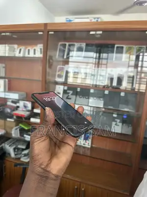 Apple iPhone XR 64 GB Black