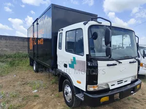 Hyundai Gold 5ton Container. New Arrival