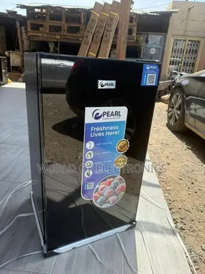 Long Lasting Pearl 1 Door Table Top Electric Fridge(Black).