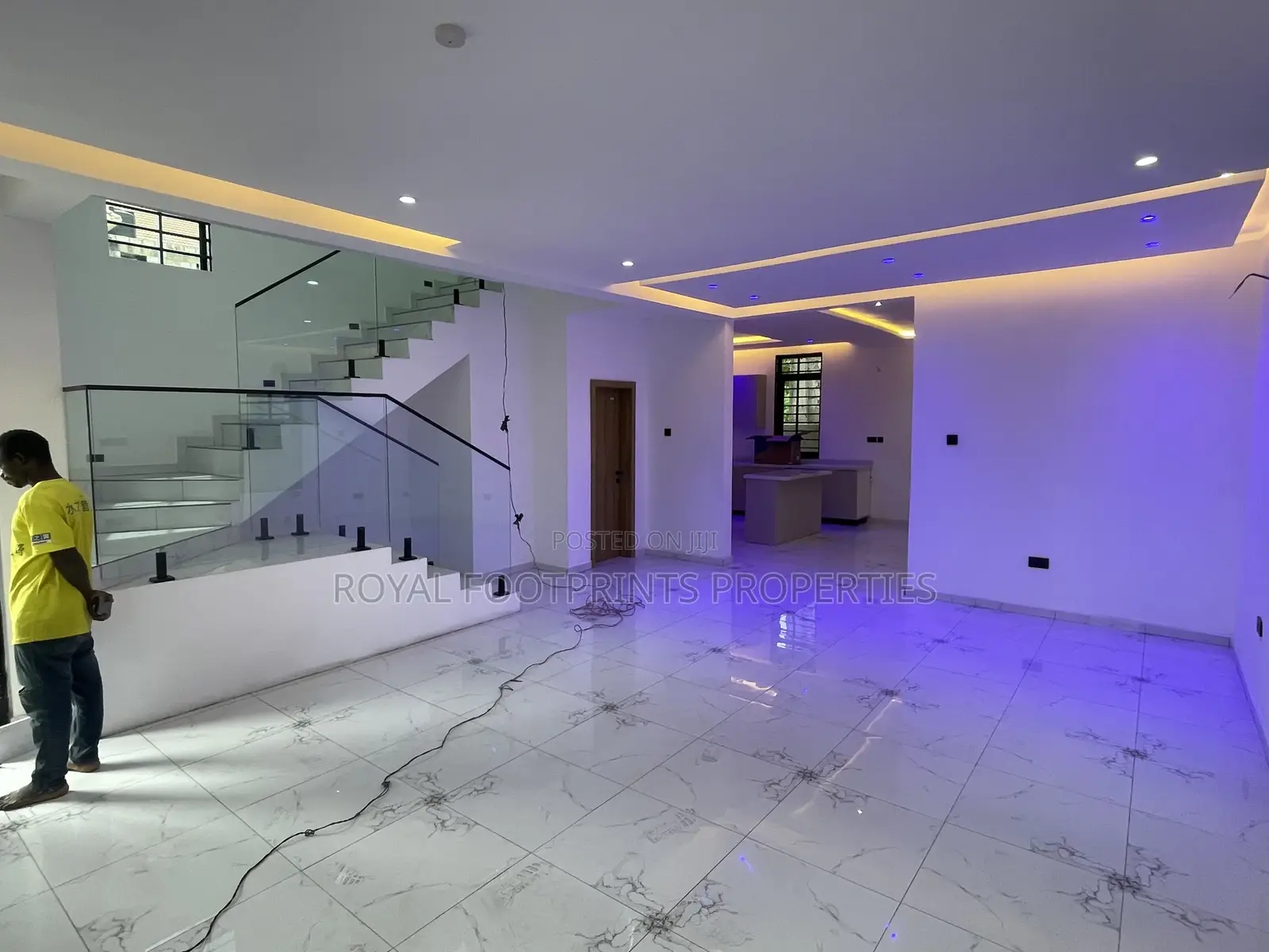 3bdrm House in Luxelooks Properties, East Legon for rent