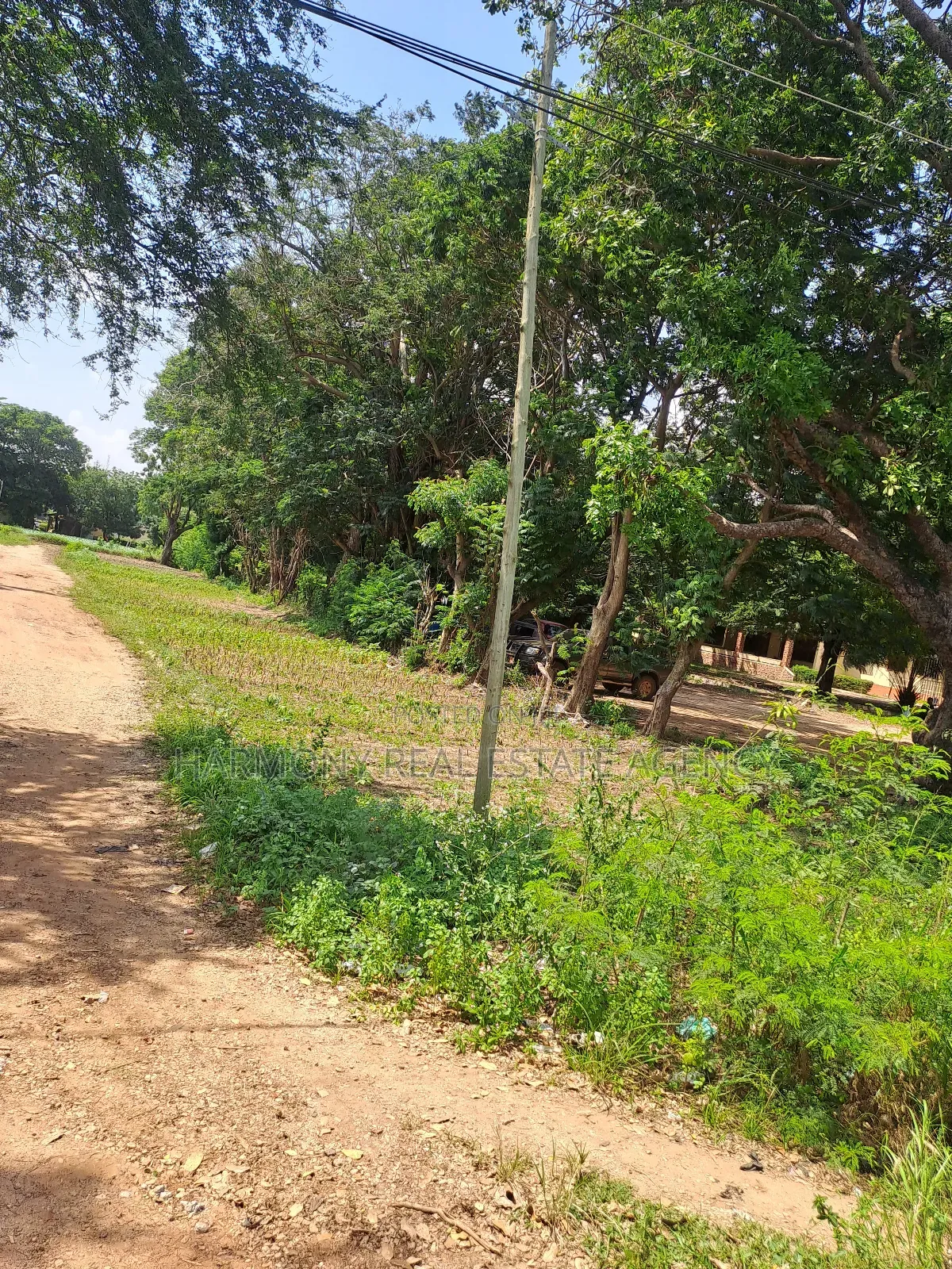 47 Plots Forsale -Airport
