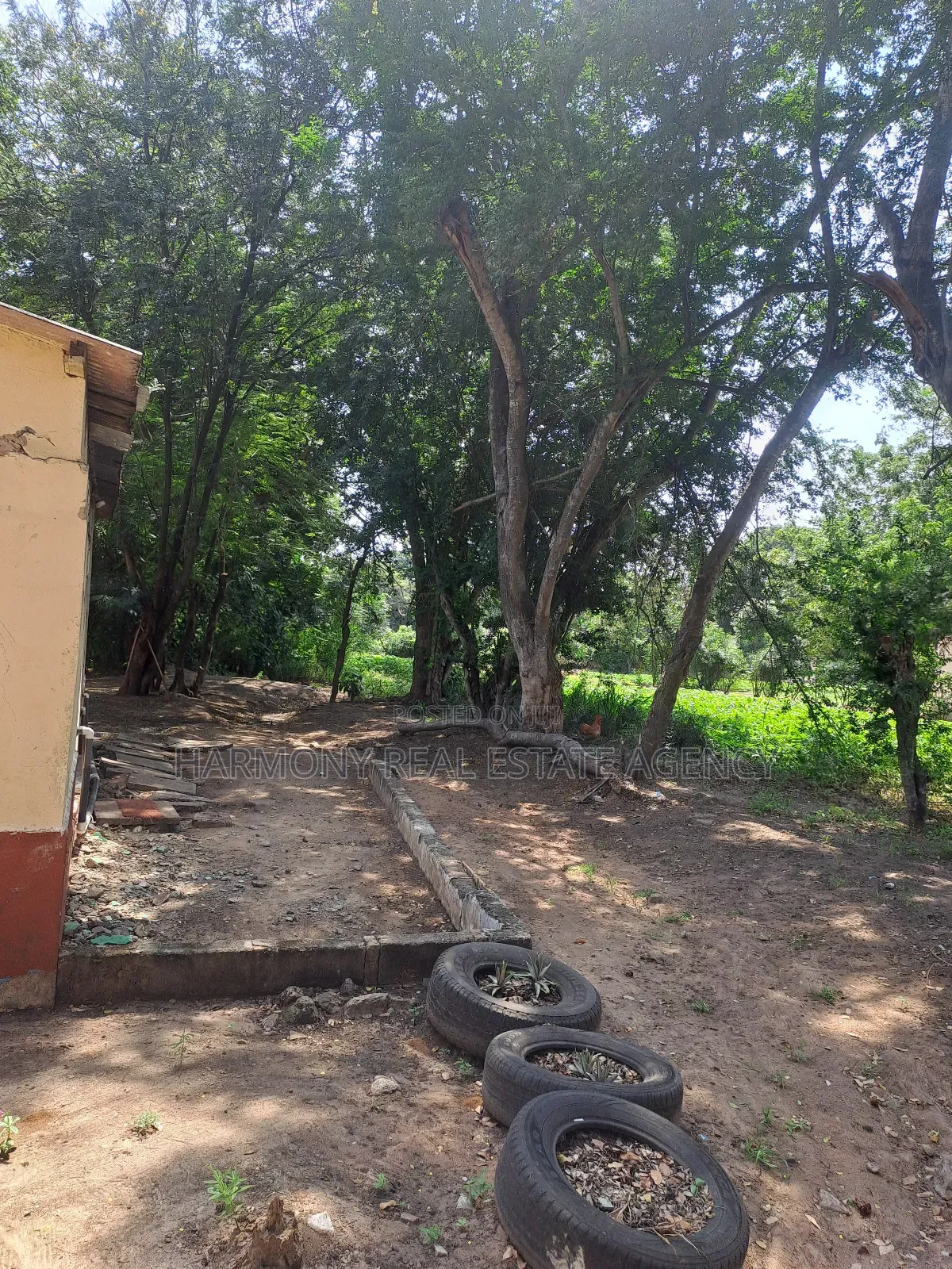 47 Plots Forsale -Airport