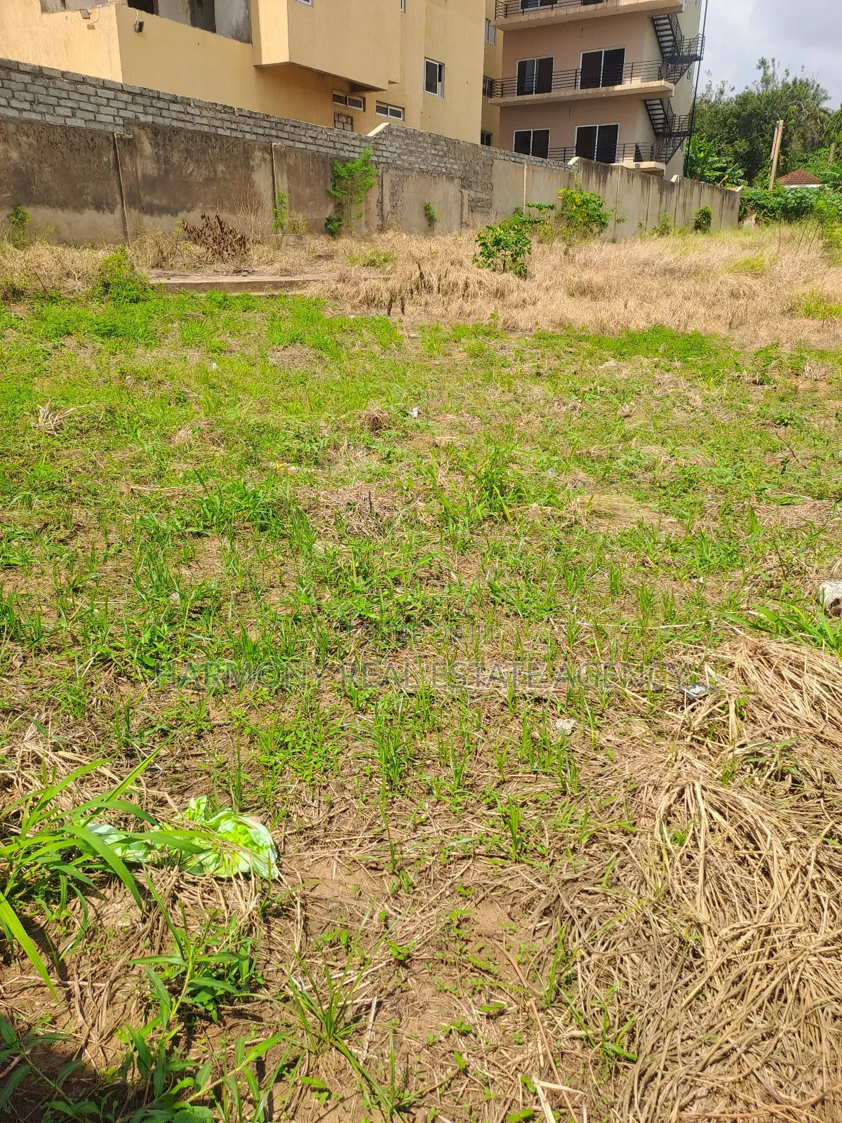 6plots Forsale -Airport