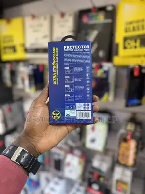 Apple iPhone 17 Pro Max Protector