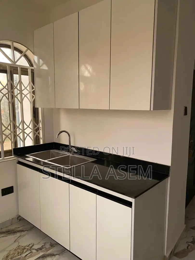 4bdrm Townhouse/Terrace in Kay Real Estate, Pokuase for sale