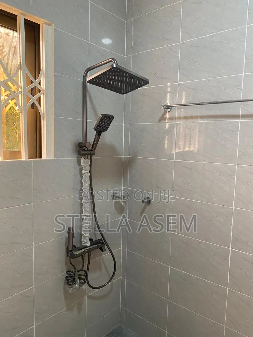 4bdrm Townhouse/Terrace in Kay Real Estate, Pokuase for sale