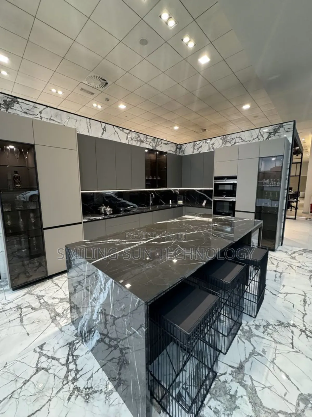 Kitchen Mable Decor