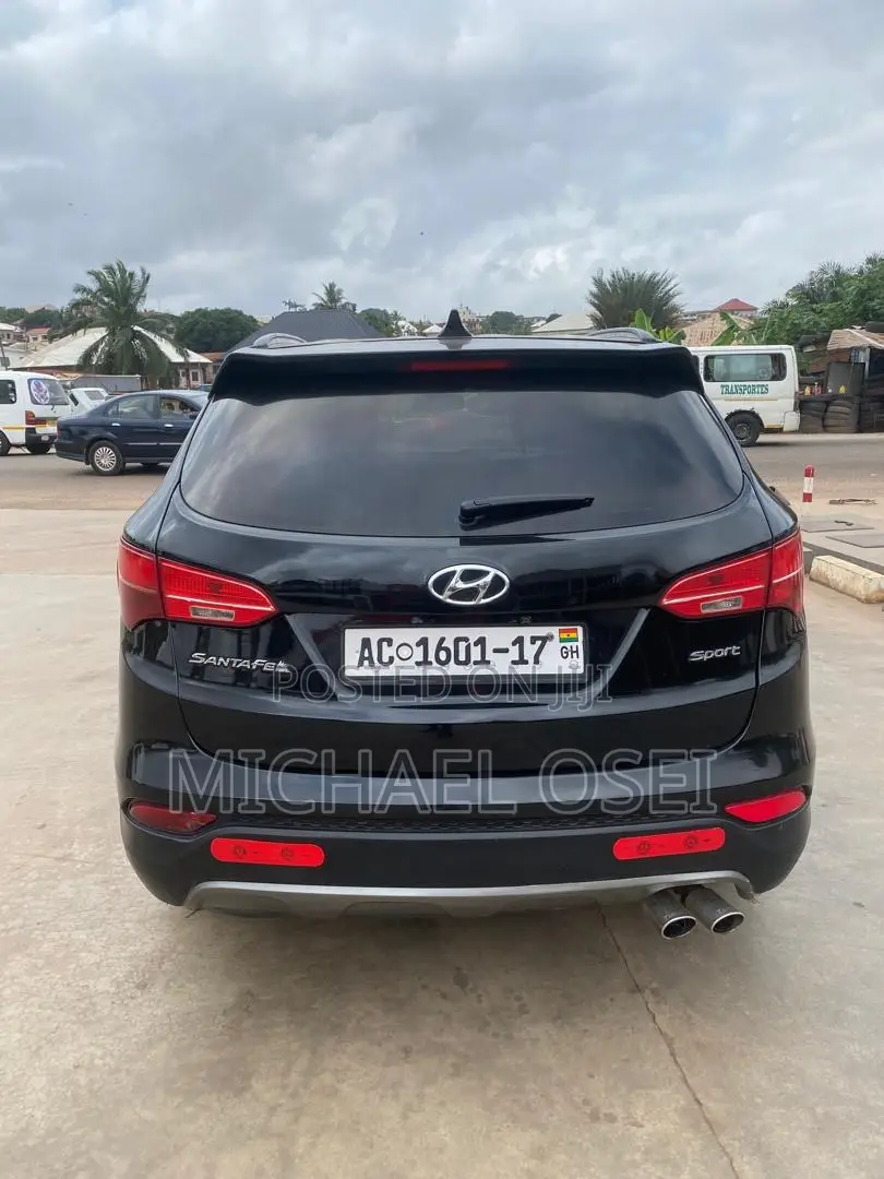 Hyundai Santa Fe 2014 Black