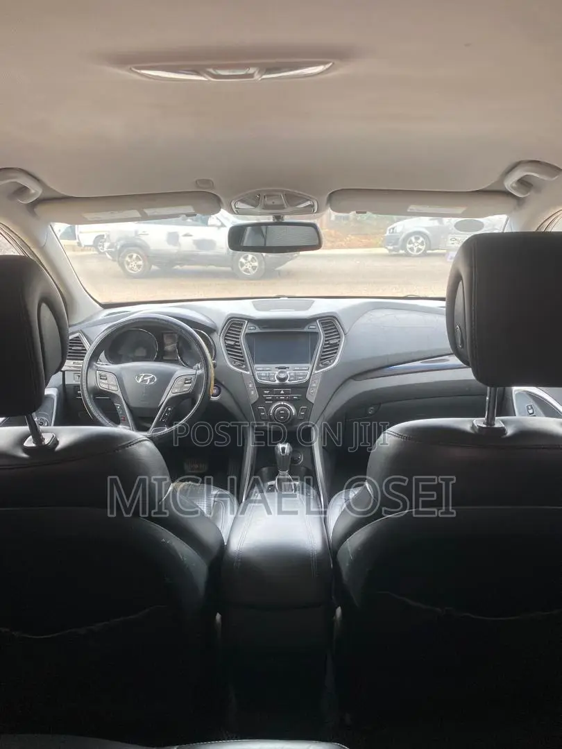 Hyundai Santa Fe 2014 Black