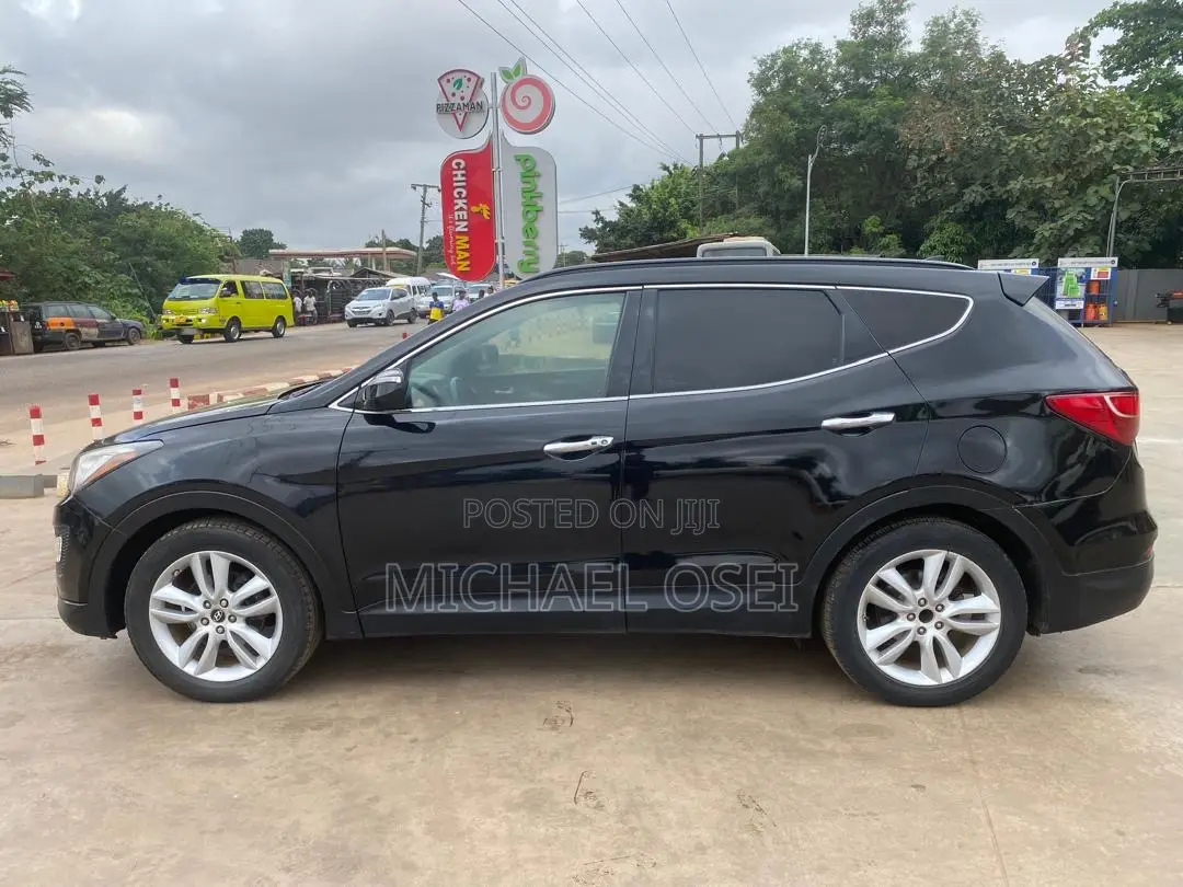 Hyundai Santa Fe 2014 Black