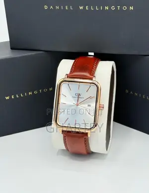 Square Dial Case Daniel Wellington Brown Green Strap
