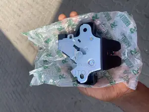 Toyota Corolla 2014-2019 Boot Locker