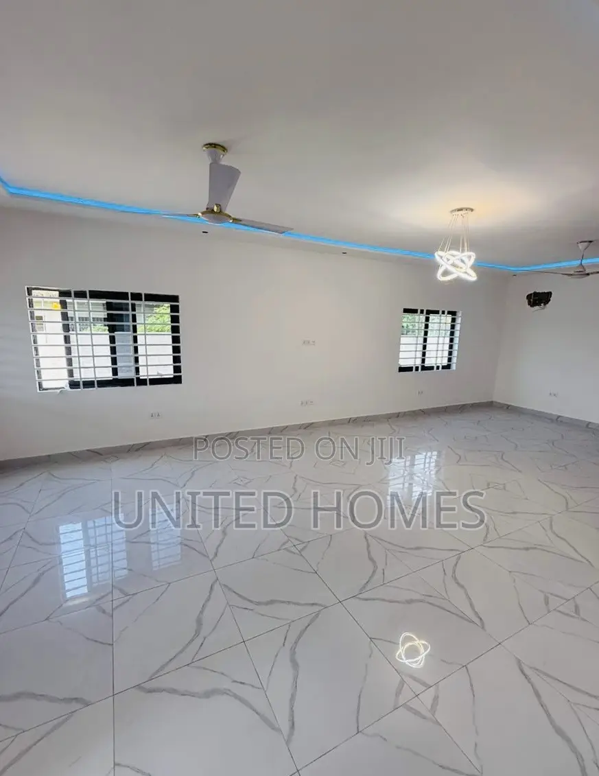 3bdrm House in Ablekuma for sale