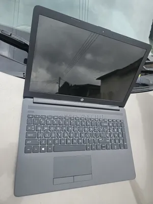 Laptop HP 255 G5 8GB Intel Core i7 SSD 256GB