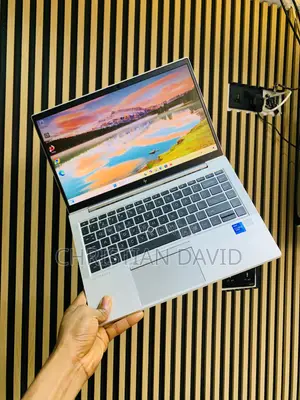 Laptop HP EliteBook 840 G8 16GB Intel Core i7 SSD 512GB