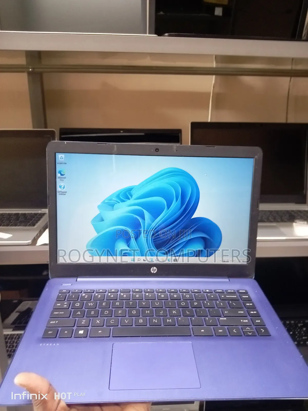 Laptop HP Stream Laptop 4GB AMD A4 SSD 60GB