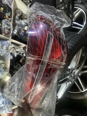 Mercedes Benz Cla Specs Tail Light 2014,2015,2016,2017