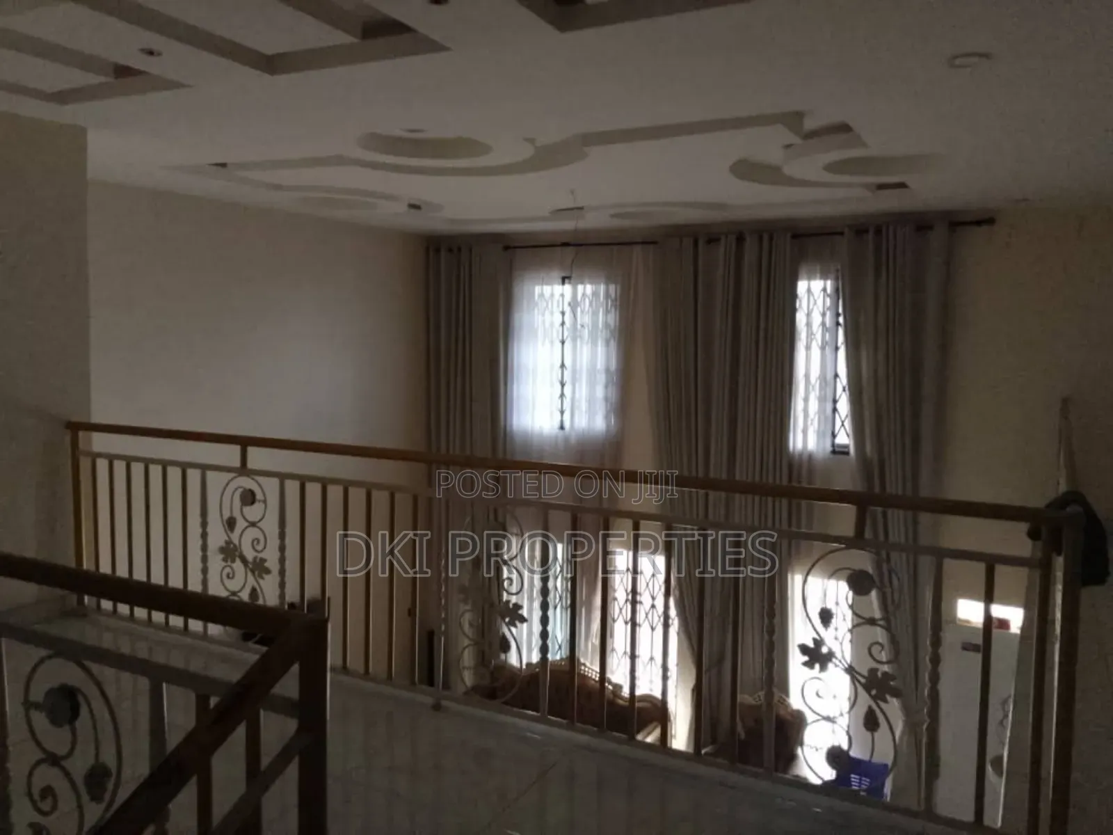 9bdrm Mansion in Dki Properties, Valley View Area for sale