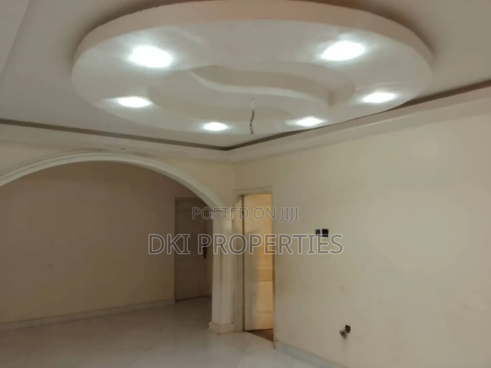 9bdrm Mansion in Dki Properties, Valley View Area for sale