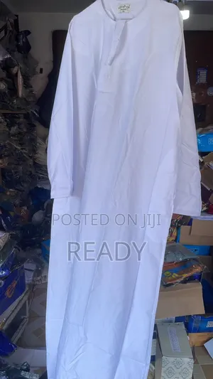 White Jalabiya (Longsleeves)