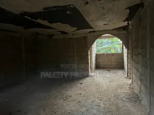 8bdrm House in Abidjan Nkwanta, Kumasi Metropolitan for sale