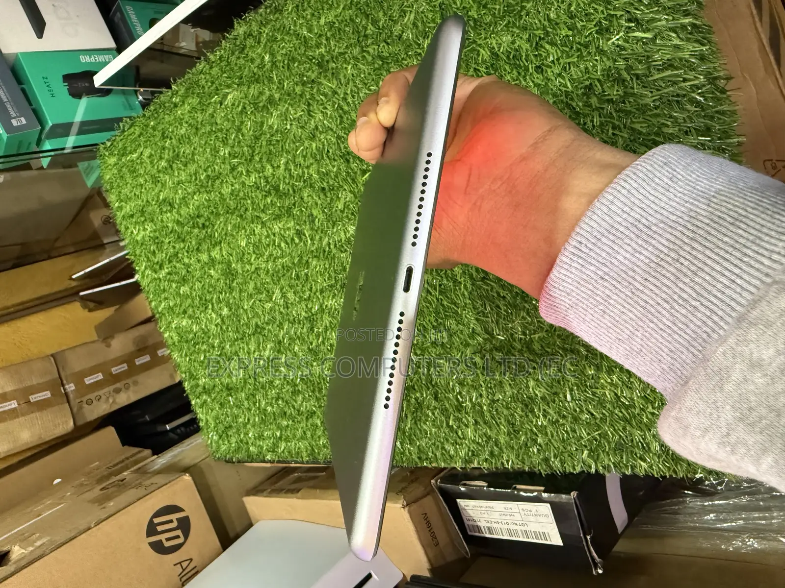 Apple iPad 9.7 32 GB Silver