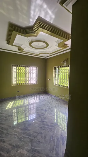 2bdrm Apartment in Lashibi Drc, Sakumono for rent