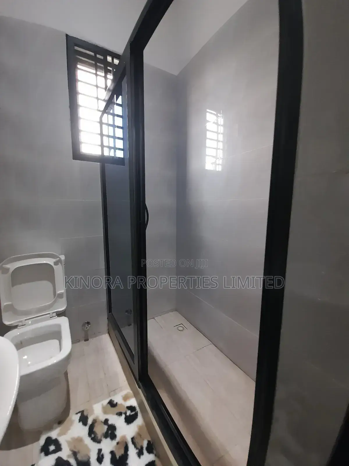 3bdrm Townhouse/Terrace in Tango Hills, Accra Metropolitan for sale