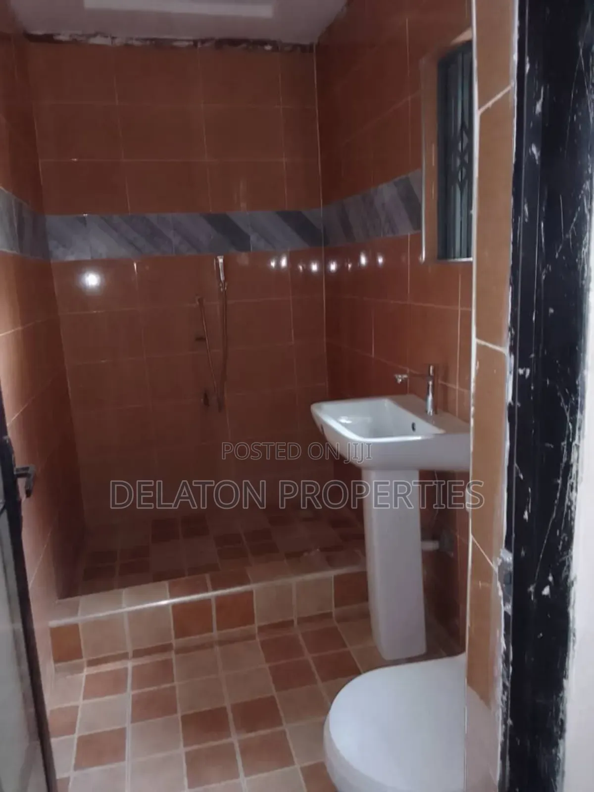 2bdrm Apartment in Pokuase for rent
