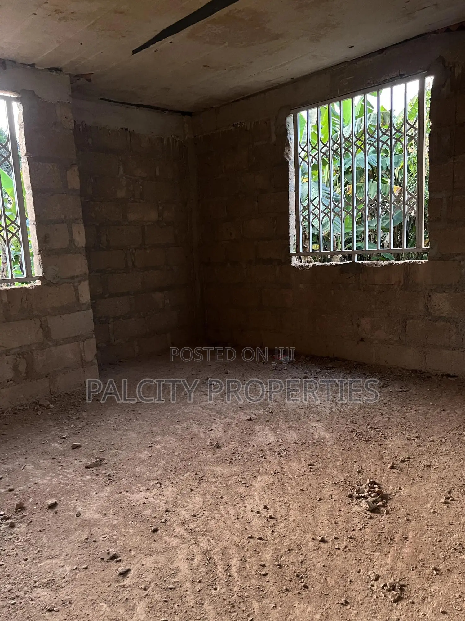 8bdrm House in Abidjan Nkwanta, Kumasi Metropolitan for sale