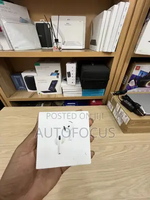 Airpods 4 Noise Cancellation