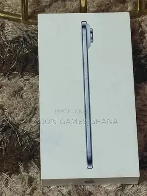 New Apple iPhone Air 256 GB