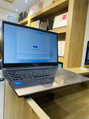New Laptop 3XS 16GB AMD Ryzen 7 SSD 1T