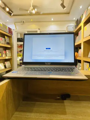 New Laptop 3XS 16GB AMD Ryzen 7 SSD 1T