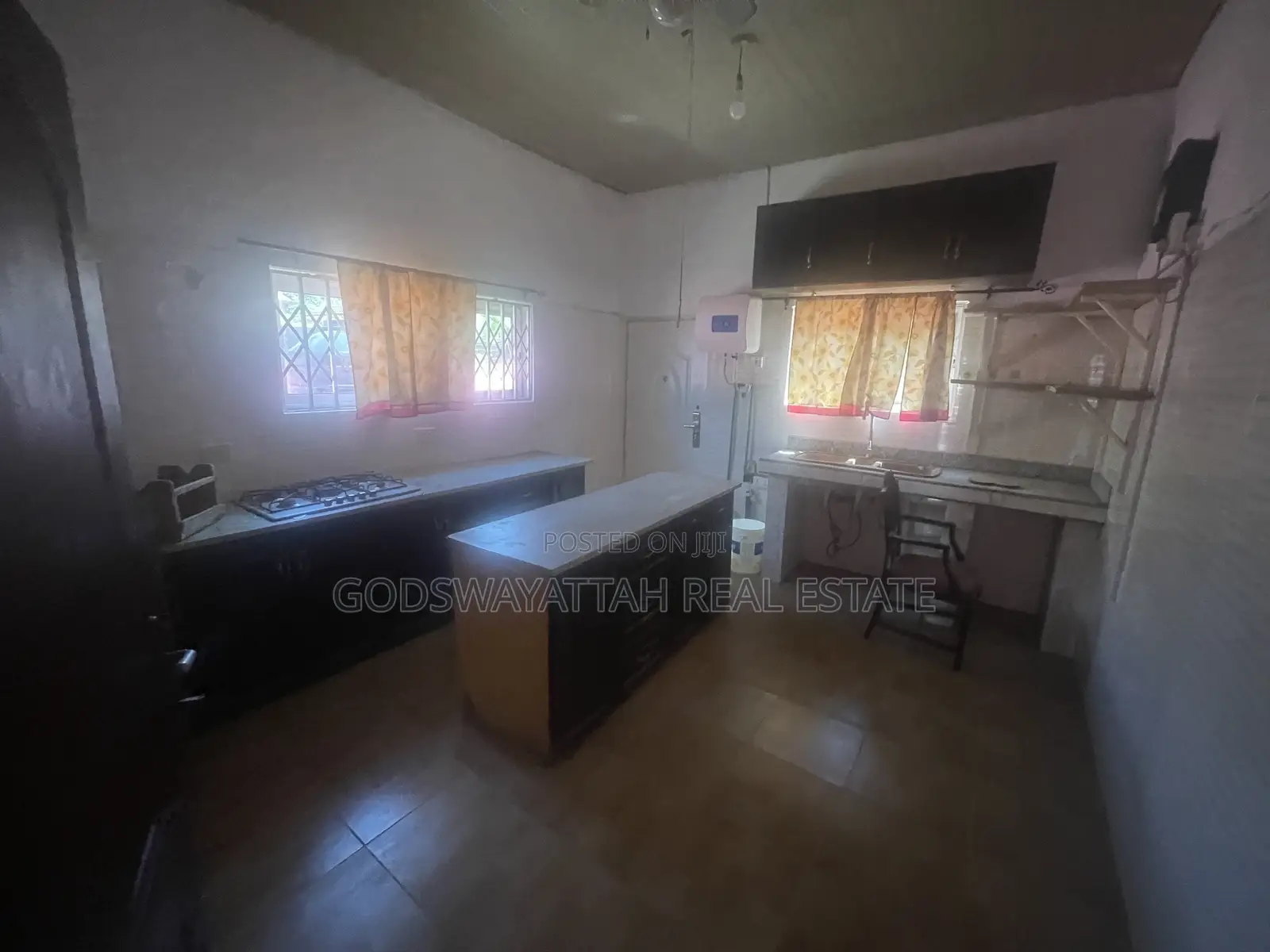 3bdrm House in East Legon, Adjiriganor for rent