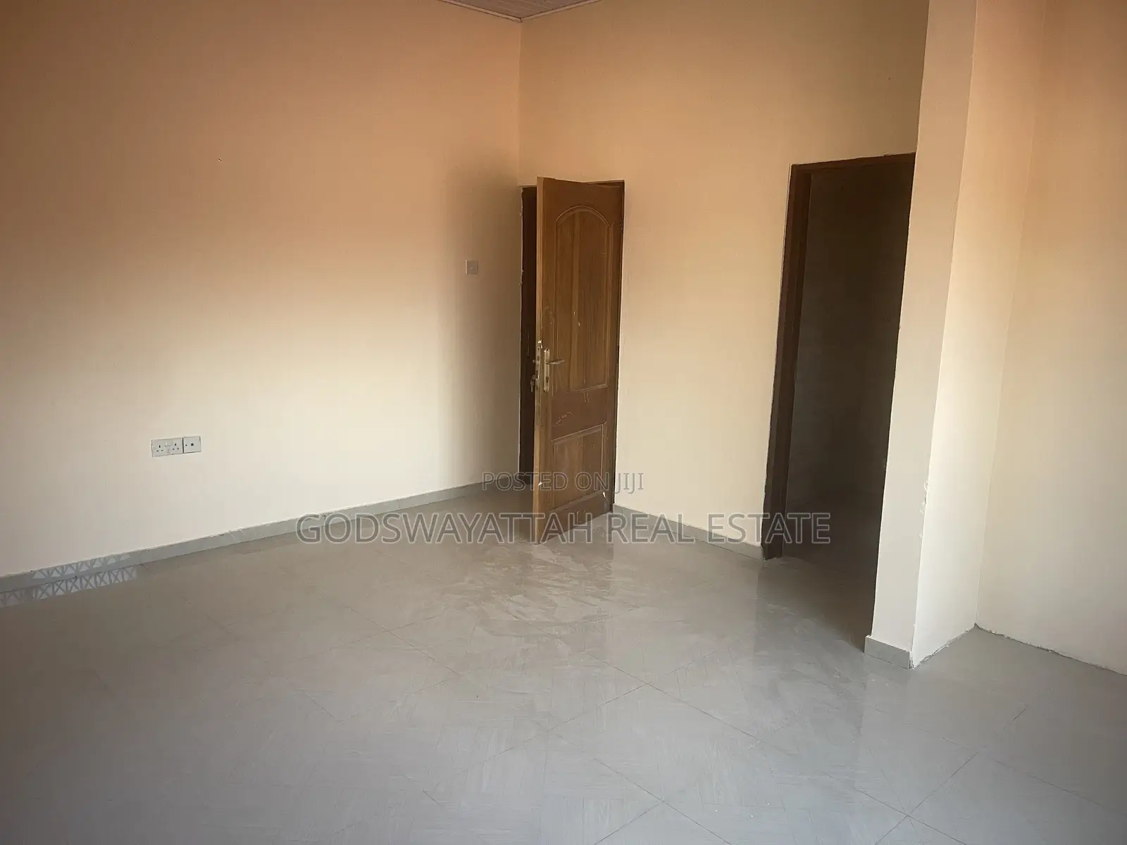 3bdrm House in East Legon, Adjiriganor for rent