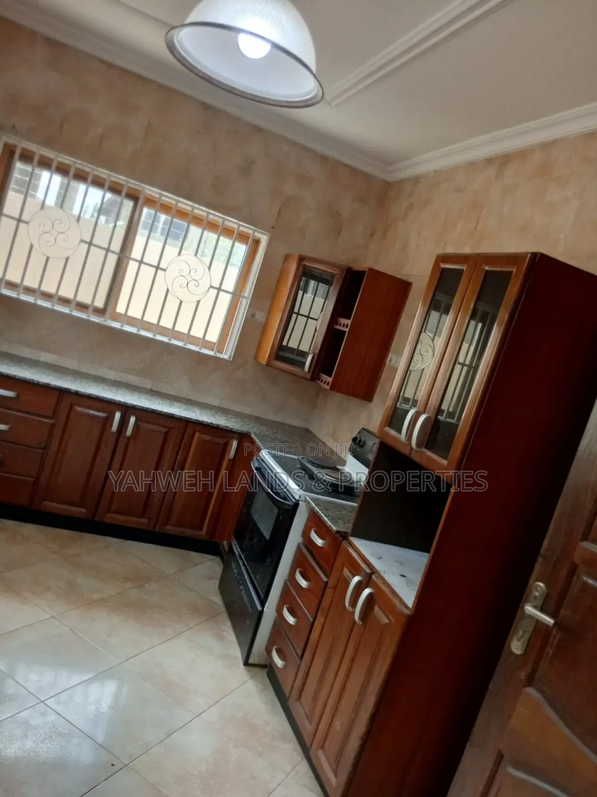 4bdrm House in Spintex for rent