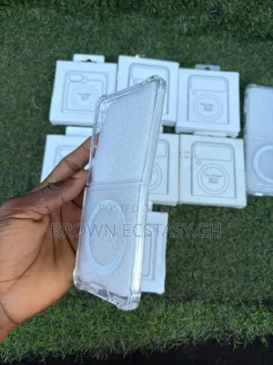 Galaxy Z Flip 3/4/5/6/7 Transparent Case