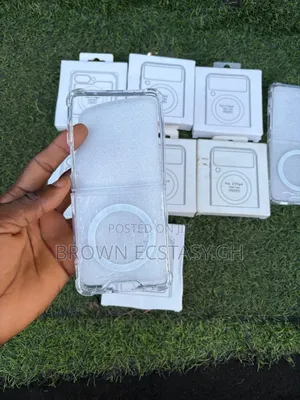 Galaxy Z Flip 3/4/5/6/7 Transparent Case